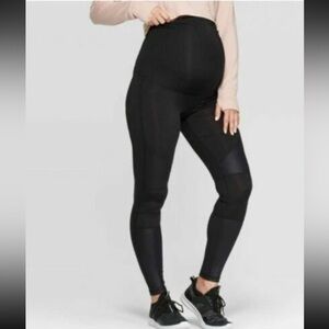 ⚡️NWT Isabel Maternity by Ingrid & Isabel Black Moto Leggings Size XL